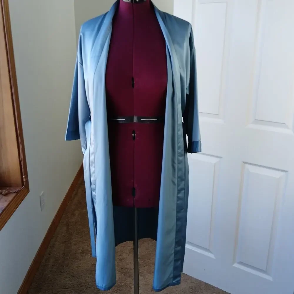 Blue Satin Lightweight Robe Men's Small shiny midi maxi kimono quiet luxury - Picture 6 of 16